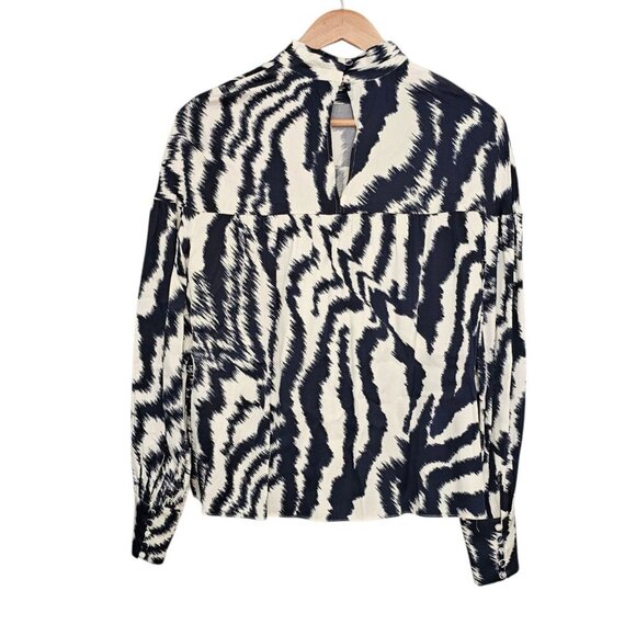 Women's - Ted Baker Nuuras Batwing Sleeve Blouse, Size 1 (US 4) - Picture 8 of 10